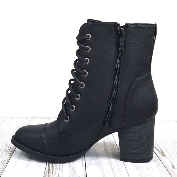 New Black Lace Up Combat Chunky Heel Boots Booties - Picture 3 of 5